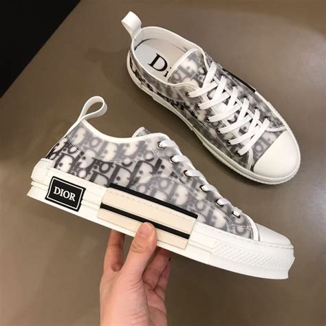 dior replika